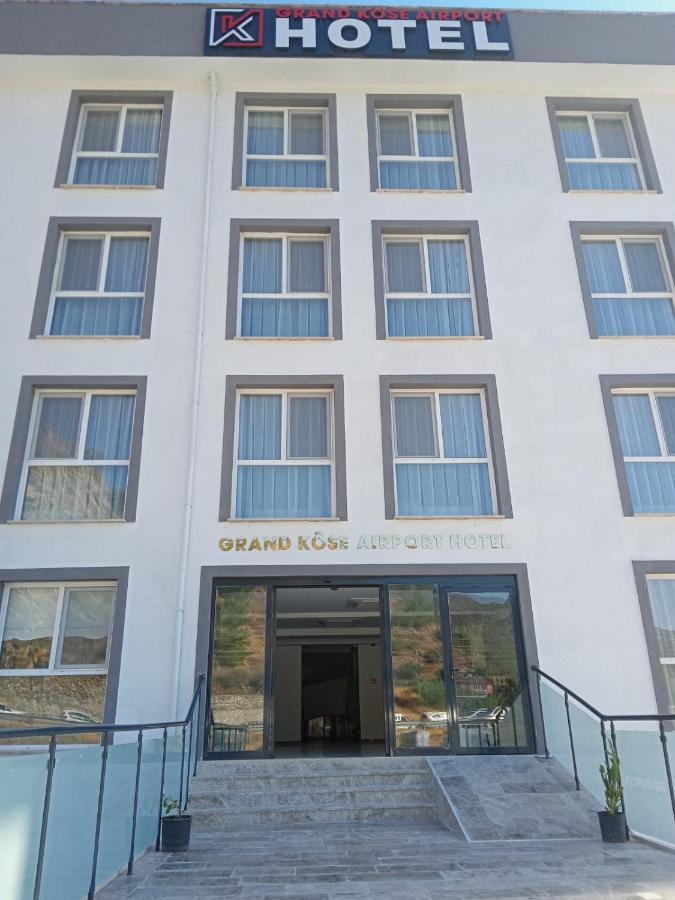 Grand Koese Airport Hotel オルタジャ エクステリア 写真
